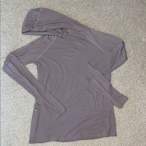 Athletic long sleeve
